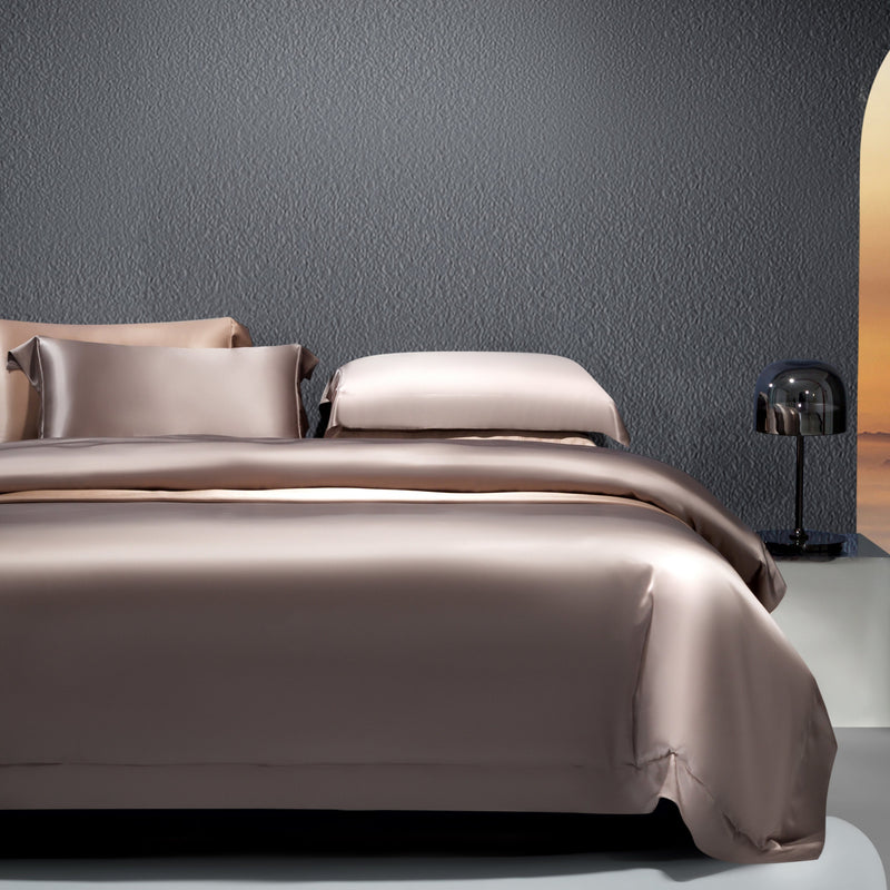 Set lenzuola in seta naturale