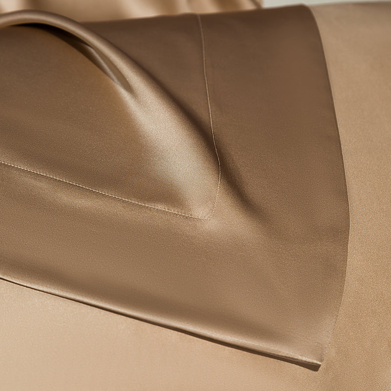 Set lenzuola in seta naturale