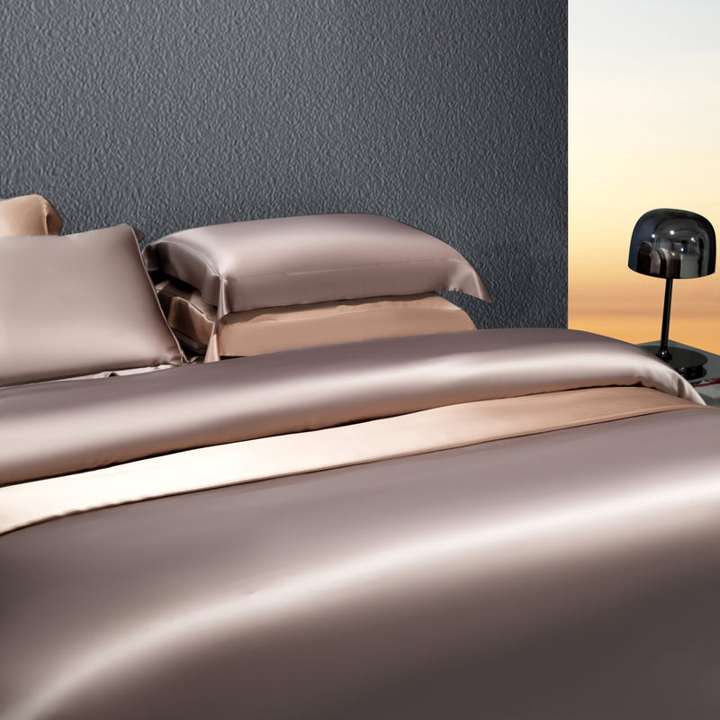 Set lenzuola in seta naturale