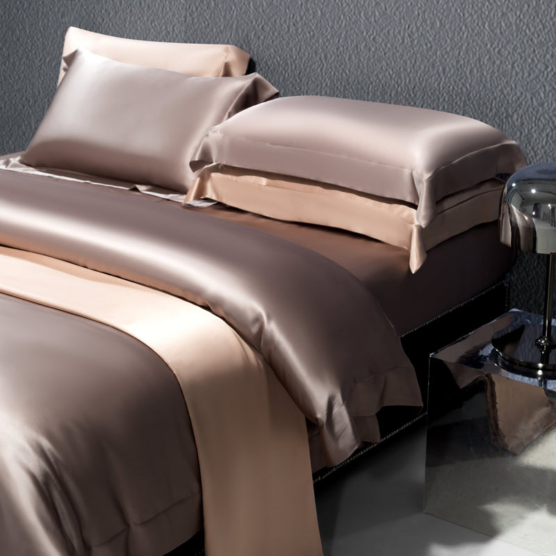 Set lenzuola in seta naturale