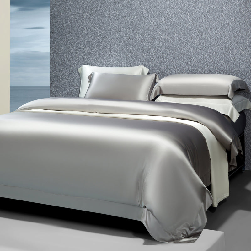 Set lenzuola in seta naturale