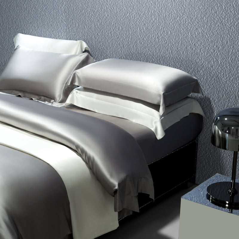 Set lenzuola in seta naturale