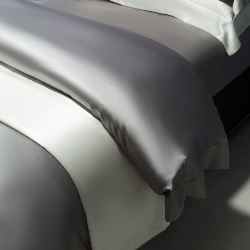 Set lenzuola in seta naturale