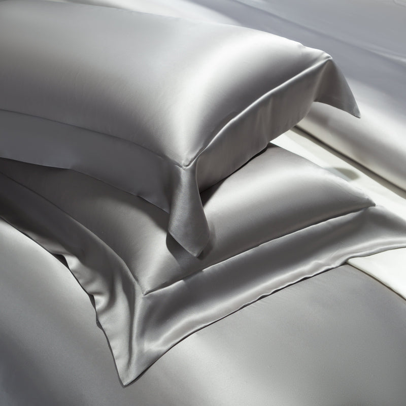 Set lenzuola in seta naturale