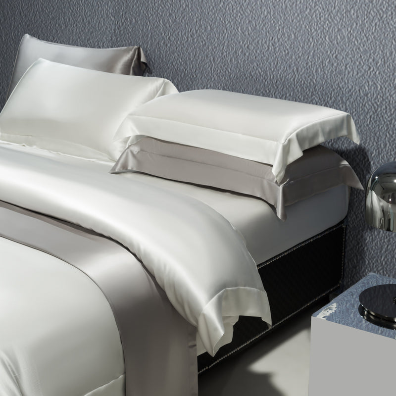 Set lenzuola in seta naturale